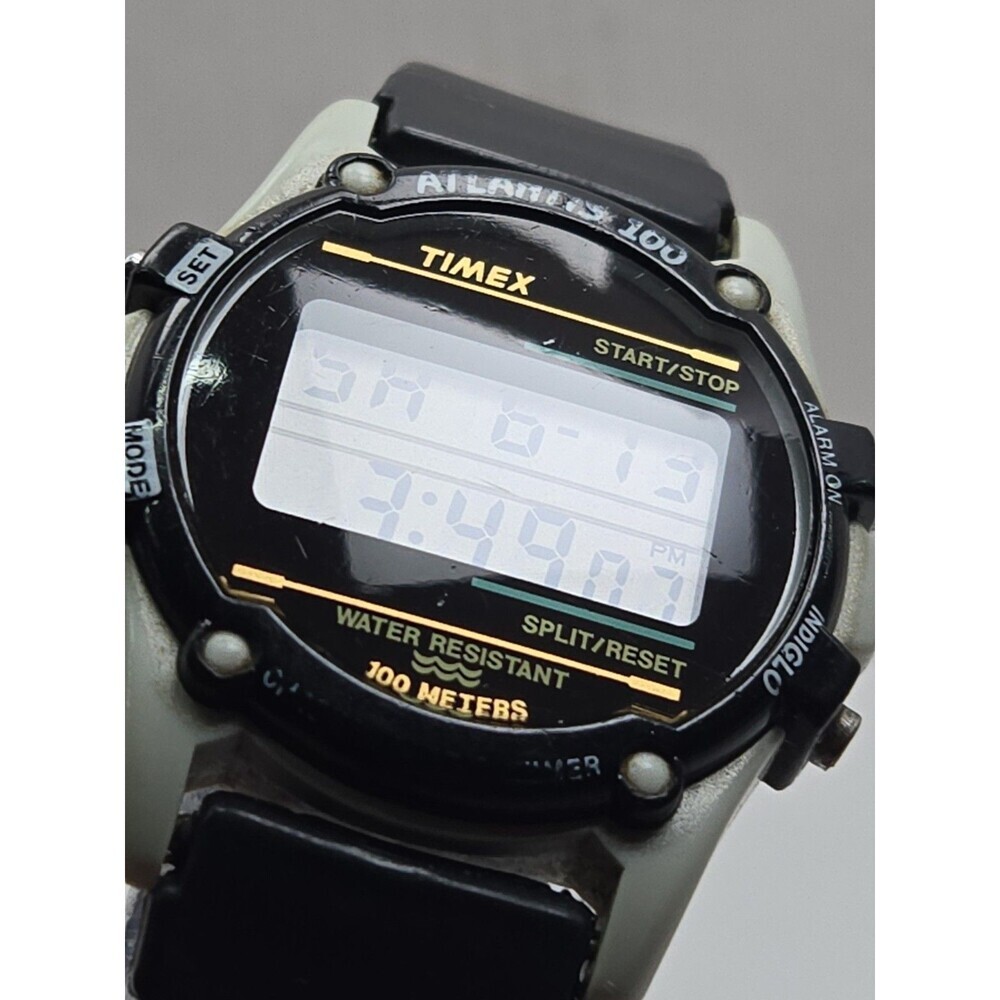 1993 Timex Atlantis 100 Indiglo Digital Watch Mens 40mm Chrono Alarm New Battery - Picture 5 of 14